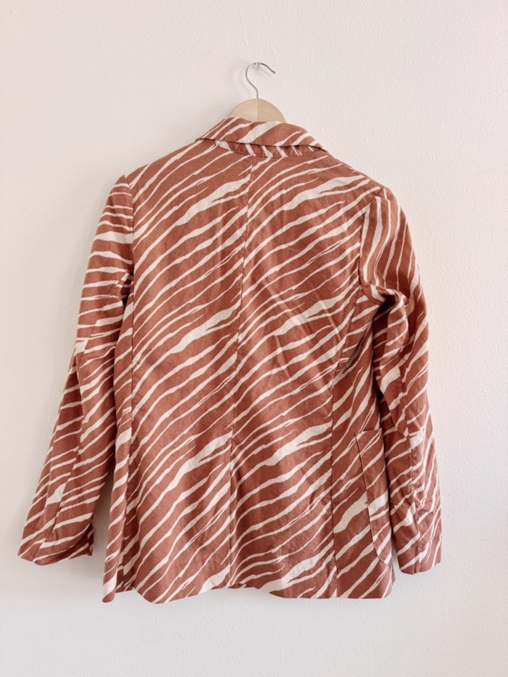 a new day Tan & White Zebra-Print Blazer XS - Picture 4 of 4